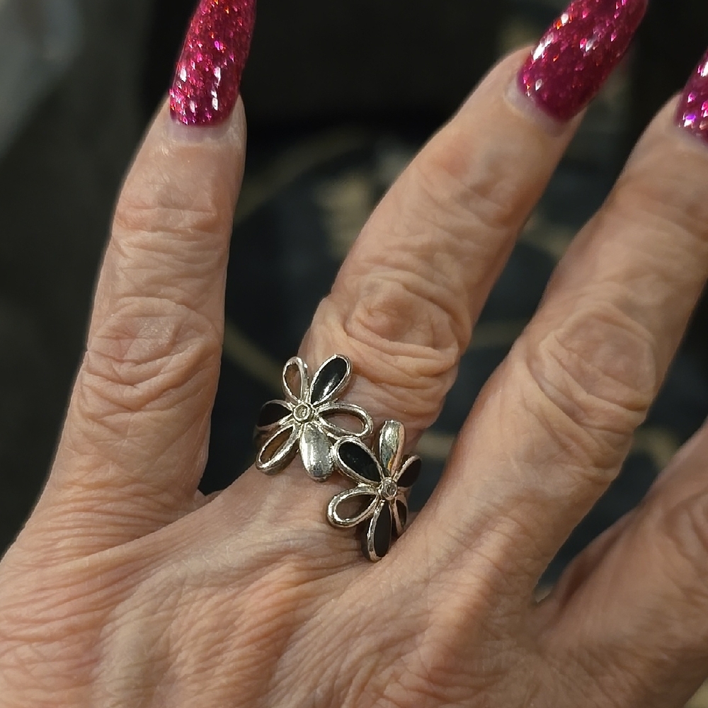 Sterling Double Flower Open Ring in Black and Silver